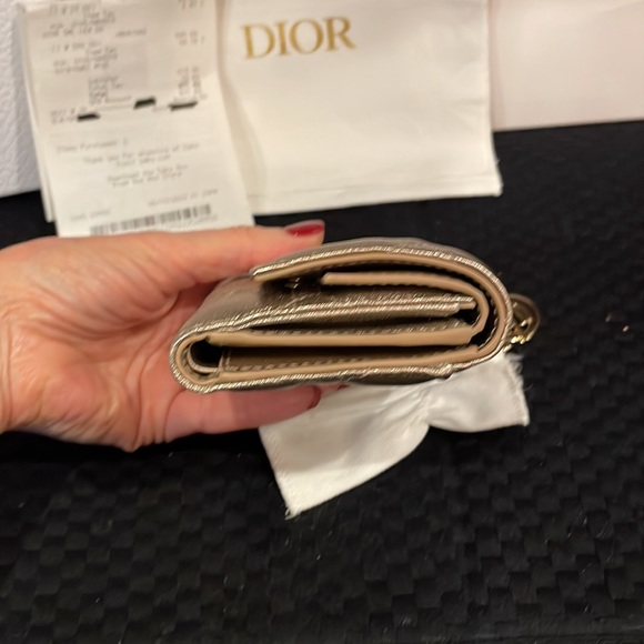 NIB Lady Dior Lotus Wallet in Metallic Gold - Picture 5 of 16